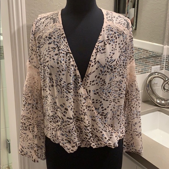 lovestitch Tops - LOVESTITCH Boho Blush Blouse